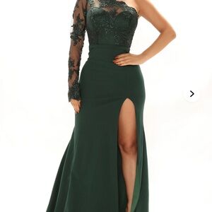 Elegant One-Shoulder Green Dress